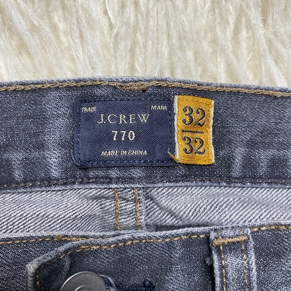 J Crew 770 Jeans Faded Denim Kaihara Japanese Distressed. - Picture 3 of 8